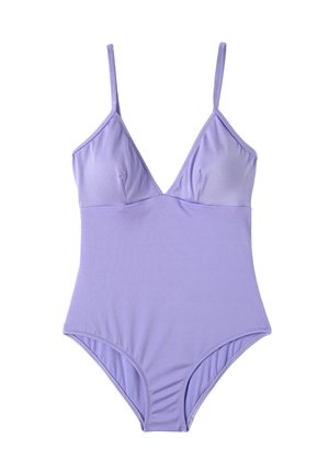 Maillot de bain une pièce lavande avec un décolleté en V profond, des bretelles fines et un tissu lisse. Ne comporte aucun motif, avec un design épuré et minimaliste.