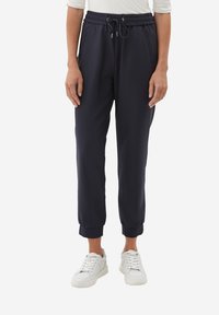 s.Oliver BLACK LABEL Jogginghose - dark navy