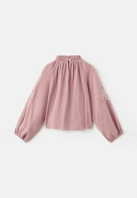 Bluză scurtă roz cu mâneci lungi și puffate. Prezintă un guler plisat și broderie florală pe mâneci. Material texturat.