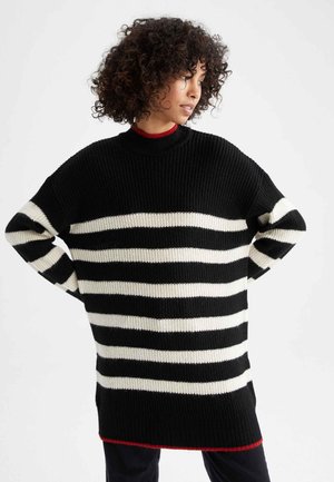 REGULAR FIT - Jumper - black