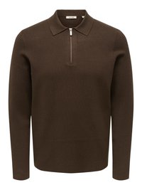 Polo a maniche lunghe marrone realizzato in tessuto a maglia strutturata, con collo classico e apertura con cerniera sul collo.