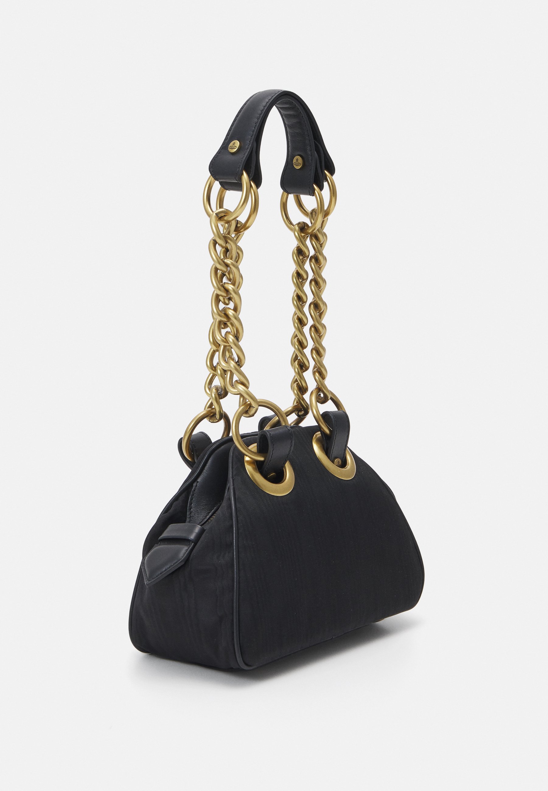 ◆Vivienne Westwood◆ARCHIVE CHAIN バッグ Vivienne Westwood Archive チェーンバッグ ブラック | Lyst