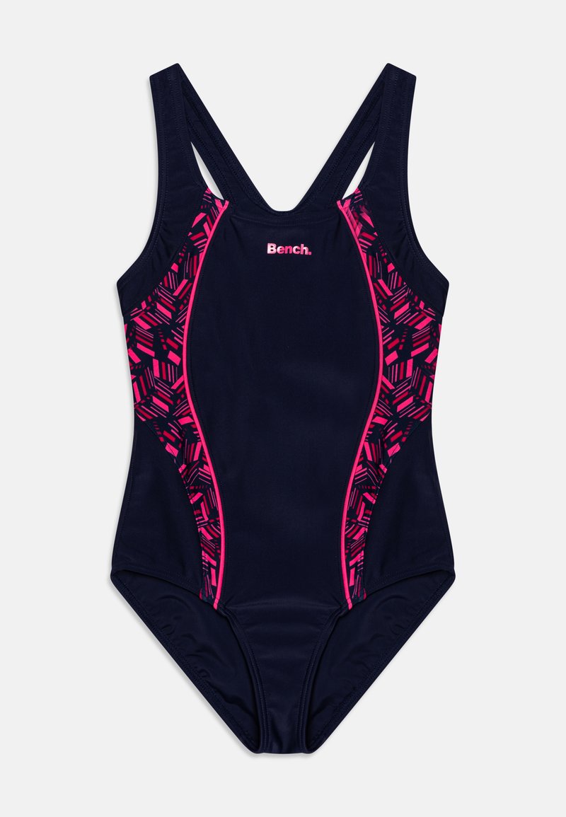 Marine-blauer Einteiler mit rosa geometrischen Akzenten. Verfügt über ein Racerback-Design und ein gesticktes Logo auf der Brust. Glatte Textur.