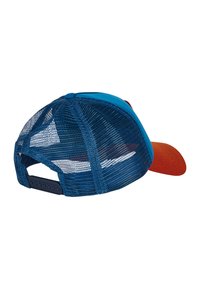 Blauw en oranje honkbalpet met een solide voorkant, een gaas achterkant en een verstelbare snap sluiting. Gebogen klep met gestikte details.