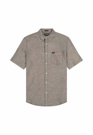 Camicia a maniche corte con colletto e bottoni, realizzata in tessuto grigio dal motivo strutturato. Presenta una tasca sul petto e cuciture a contrasto. Logo Wrangler sulla tasca.