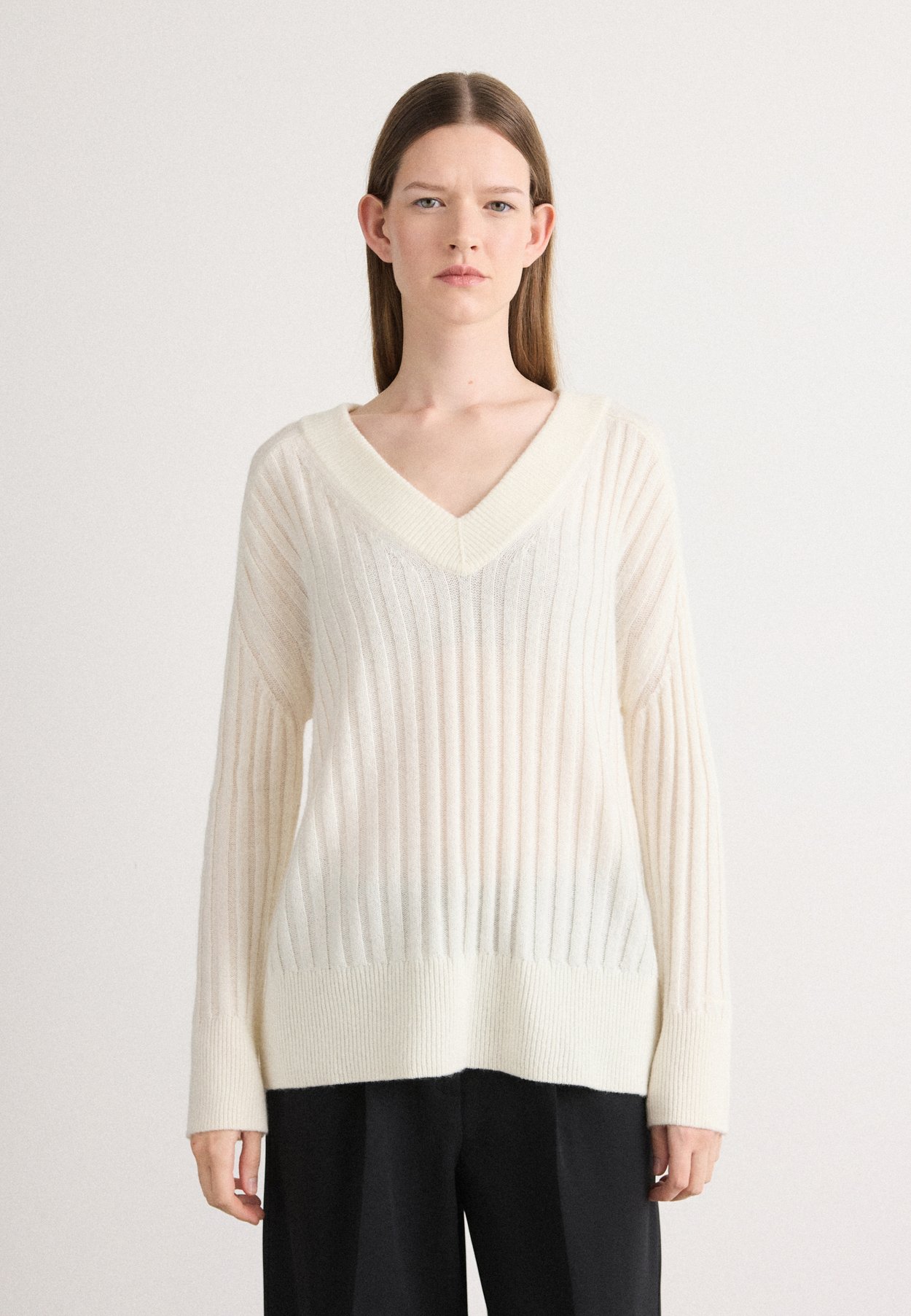 V NECK