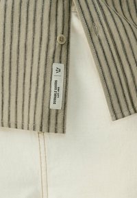 REGULAR FIT - STRIPE LONG SLEEVE - Srajca - neutral
