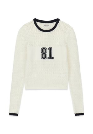 Crèmekleurige gebreide trui met een marineblauwe geribbelde ronde hals, lange mouwen en een opvallende geborduurde "81" in het midden.