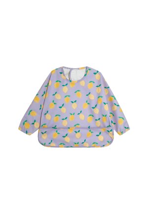 Bavoir à manches longues de couleur violette avec un motif de citrons et une poche en bas, conçu pour les enfants ou les tout-petits.