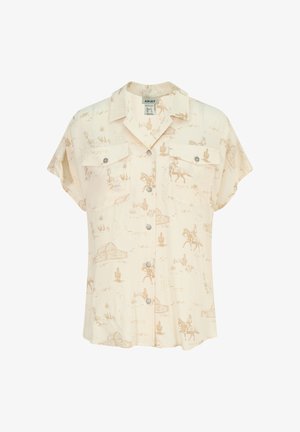 Helles kurzärmliges Hemd mit Knöpfen und western-inspirierten Motiven, darunter Cowboys auf Pferden, Kakteen und Scheunen, mit zwei verschließbaren Brusttaschen.