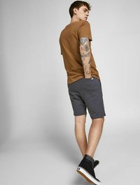 Jack & Jones SHARK - Shorts - dark grey melange