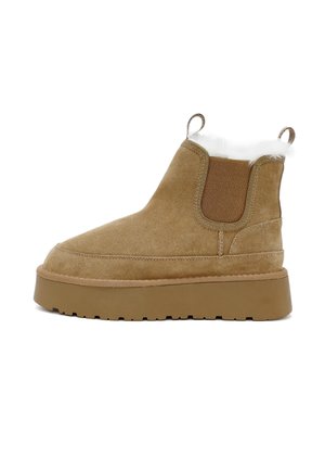 Winter boots - light brown