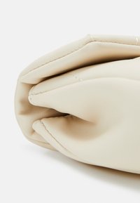Even&Odd Pochette - off-white