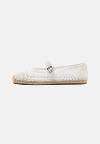Unselected, optic white