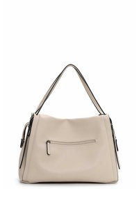 Sac en cuir beige avec une finition texturée, une bandoulière unique et une poche zippée à l'avant. Accents noirs le long des bords.