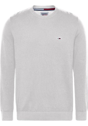 Pull blanc en maille à col rond avec manches longues et petit logo Tommy Hilfiger sur la poitrine gauche.