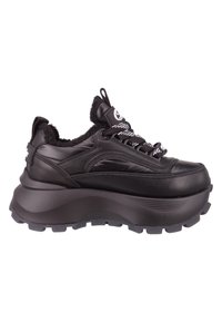 Zapatillas de plataforma negras con parte superior de cuero y textil, suela de goma texturizada, diseño acolchado y cordones de contraste.