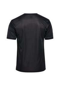 Maglia sportiva nera con maniche corte, colletto tondo e una texture liscia e leggera con una leggera lucentezza. Nessun logo o motivo visibile.