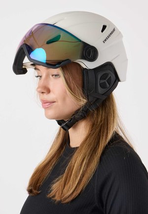 Swedemount Helm - off white