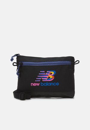 Cross body bag - black