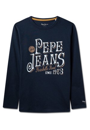 Chemise à manches longues bleu marine avec ""Pepe Jeans Portobello Road since 1973"" imprimé en blanc et beige sur le devant.