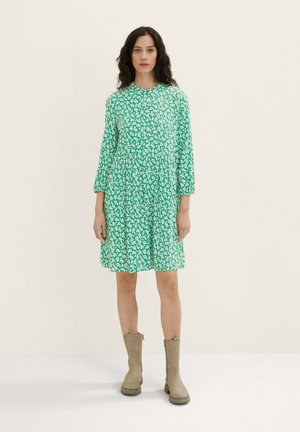 Robe de jour - green floral design