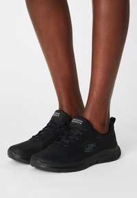 FLEX APPEAL 4.0 - Baskets basses - schwarz