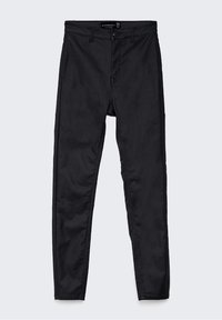 Pantalons en coton noir avec une coupe slim, dotés d'une fermeture à bouton et à zipper, d'un design à cinq poches et de détails de couture visibles.