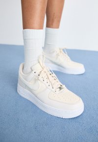 AIR FORCE 1  - Sneakers laag - phantom/vintage green-sail-white