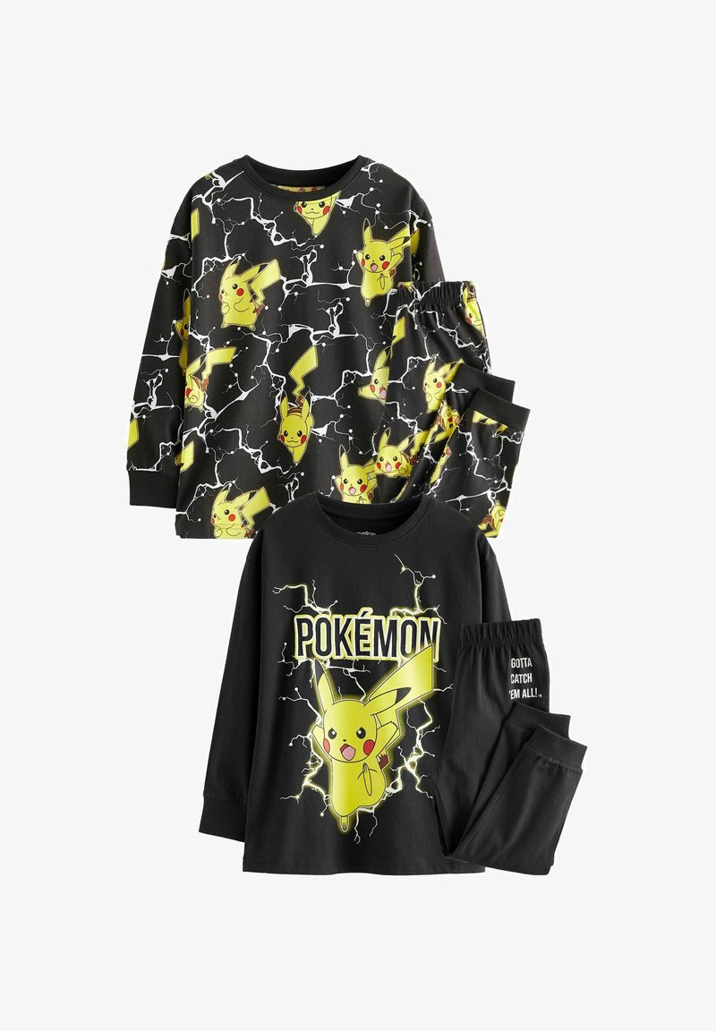 Schwarzes Pyjama-Set mit Pikachu-Grafiken. Das langärmlige Oberteil hat ein grafisches Design mit Blitzen, und die Hose verfügt über einen elastischen Bund.