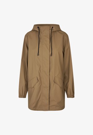 Giacca impermeabile con cappuccio color marrone chiaro, con pattina frontale, coulisse nere, due tasche frontali con pattina e polsini elasticizzati.