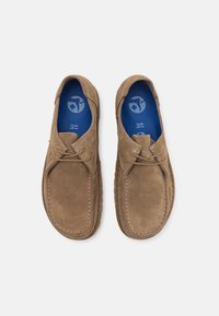 Birkenstock UTTI LACE NARROW UNISEX - Hétköznapi fűzős cipő - gray taupe