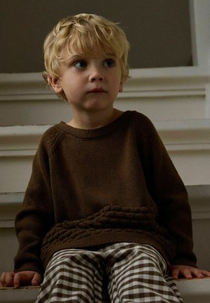 Lil' Atelier, KNITTED PULLOVER REGULAR FIT UNISEX - Svetrík - teak