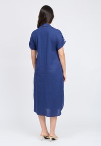 Maison Form'elle Vestido camisero - blue