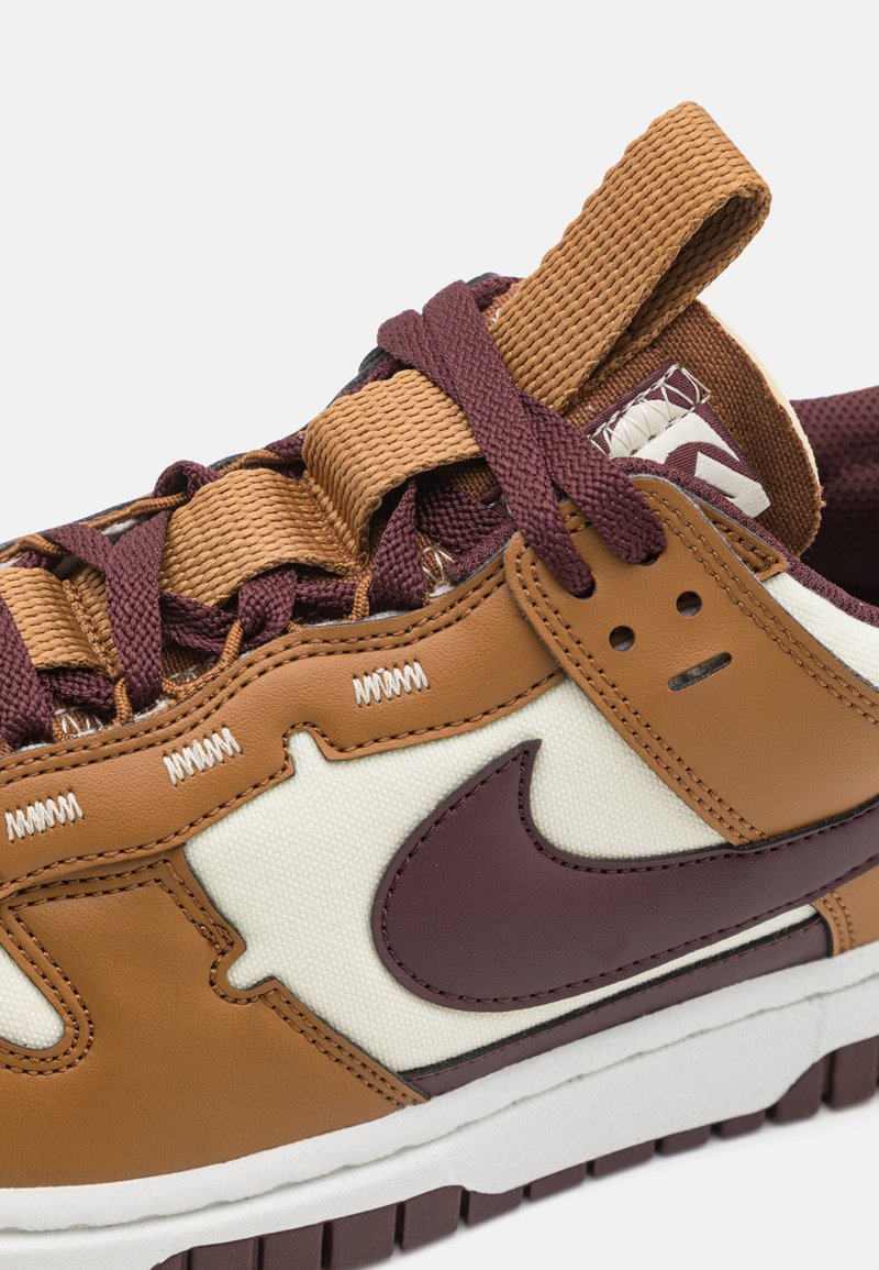 Shop Nike Dunk Low DV1160-101 beige | SNIPES USA Nike Dunk Low ベージュ/バーガンディ