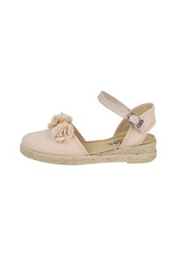 Sandalia espadrille rosa claro con acentos florales, parte superior de lienzo, correa al tobillo y suela de cuña envuelta en yute. Taco plano para mayor comodidad.