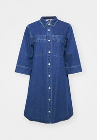 VMMIGGA SHIRT DRESS - Denimové šaty - medium blue denim