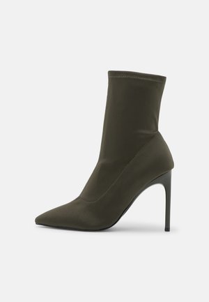 Bottines à talons hauts - khaki
