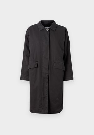 Cappotto lungo nero realizzato in tessuto leggero, con colletto, chiusura a bottoni e due tasche frontali, dal taglio comodo e maniche lunghe.