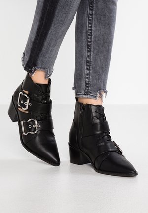 Miss Selfridge Bottines de cowboy / motard - black