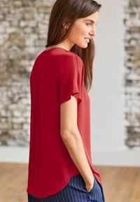 Next SHORT SLEEVE OVERHEAD STANDARD - Blůza - red