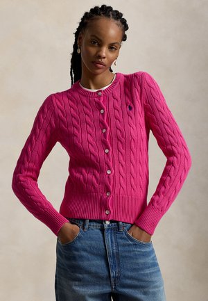 CABLE-KNIT COTTON CREWNECK CARDIGAN - Strickjacke - accent pink