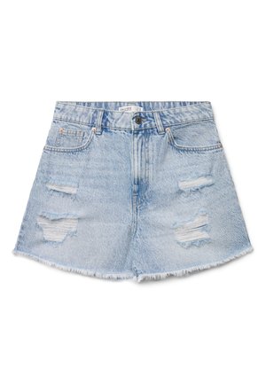 Shorts di jeans azzurri chiari con orlo sfrangiato e toppe consumate sul davanti, dotati di tasche anteriori e chiusura con bottoni.