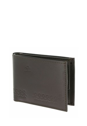 Portefeuille bifold en cuir marron foncé avec un motif en relief représentant une chaîne de figurines bâtons le long du bord inférieur et des détails de couture.