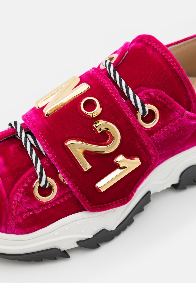 Kinder Bekleidung | N°21 Sneaker low dark red/dunkelrot - AX83204 Kinder Bekleidung | N°21 Sneaker low dark red/dunkelrot - AX83204