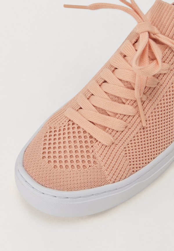 LA PIQUEE - Trainers3