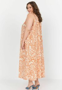 Wasabi Concept WA-FIONA 4 - Robe de jour - papaya combi