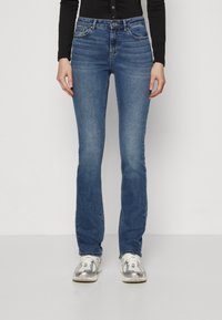 ONLY Tall - ONLSUI MID - Slim fit jeans - medium blue denim Thumbnail Image 1