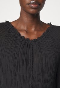 By Malene Birger Tunika - black