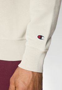 Champion ICONS CONTRAST CREWNECK  - Sweatshirt - beige